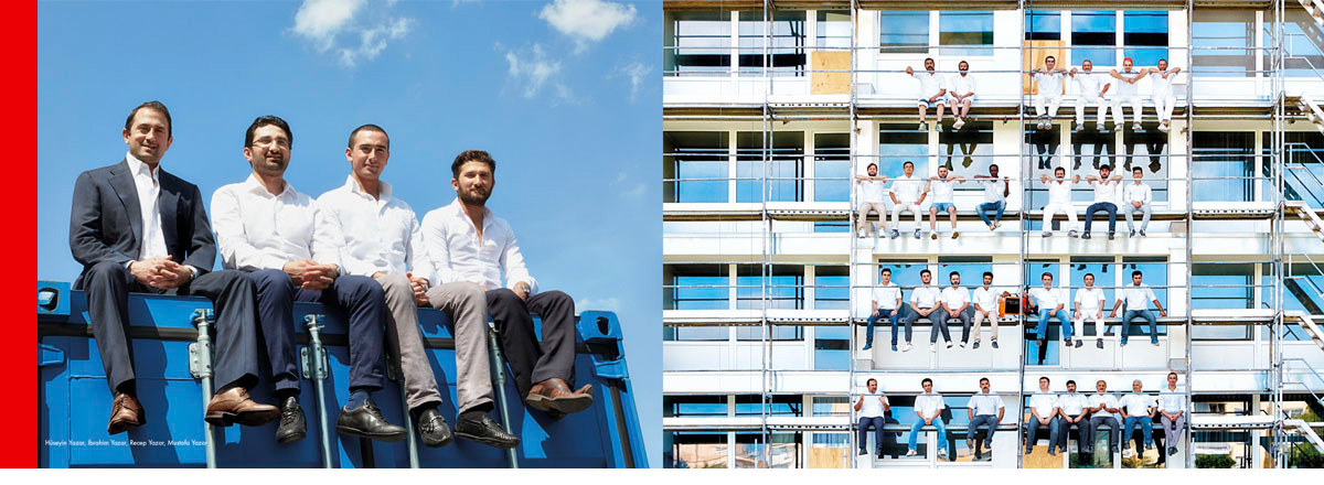 imagebroschuere-geschaeftsfuehrung-belegschaft-baustelle Zwei Seiten der Broschüre mit unkonventionellen Motiven der Geschäftsführung und Belegschaft auf einer Baustelle – linke Seite Einstieg, rechte Seite Abschluss.